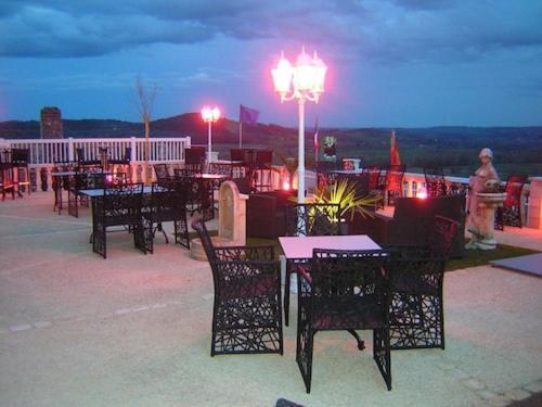 Logis Hotel Restaurant Spa Les Balcons De L'Esperance Limeuil Exterior photo